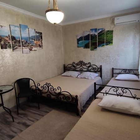 Guest House Chalet Agave Гагра Экстерьер фото