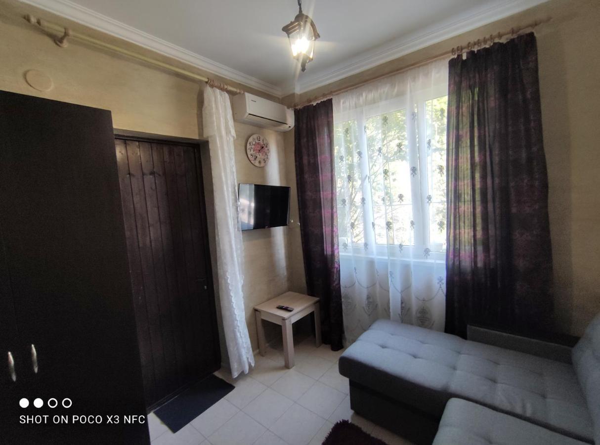 Guest House Chalet Agave Гагра Экстерьер фото